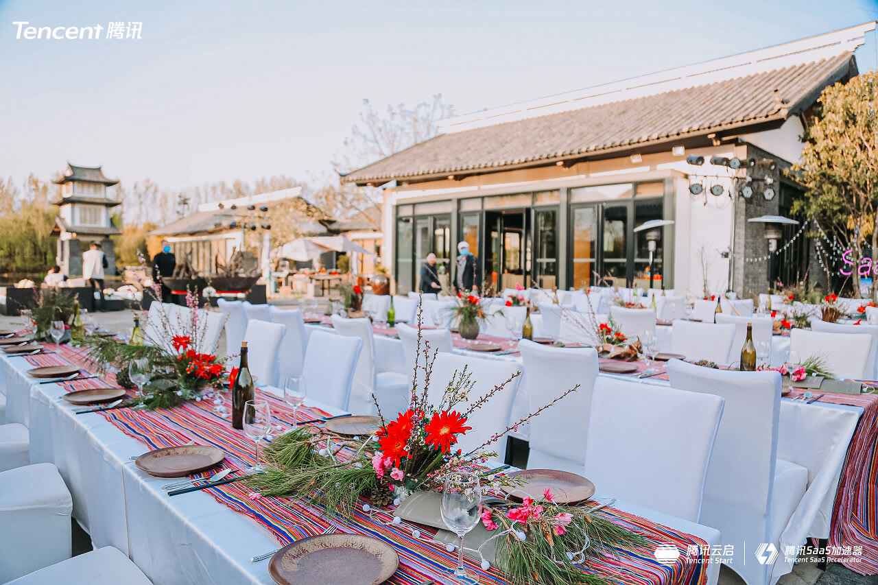 麗江鉑爾曼酒店戶外晚宴 麗江鉑爾曼酒店戶外晚宴