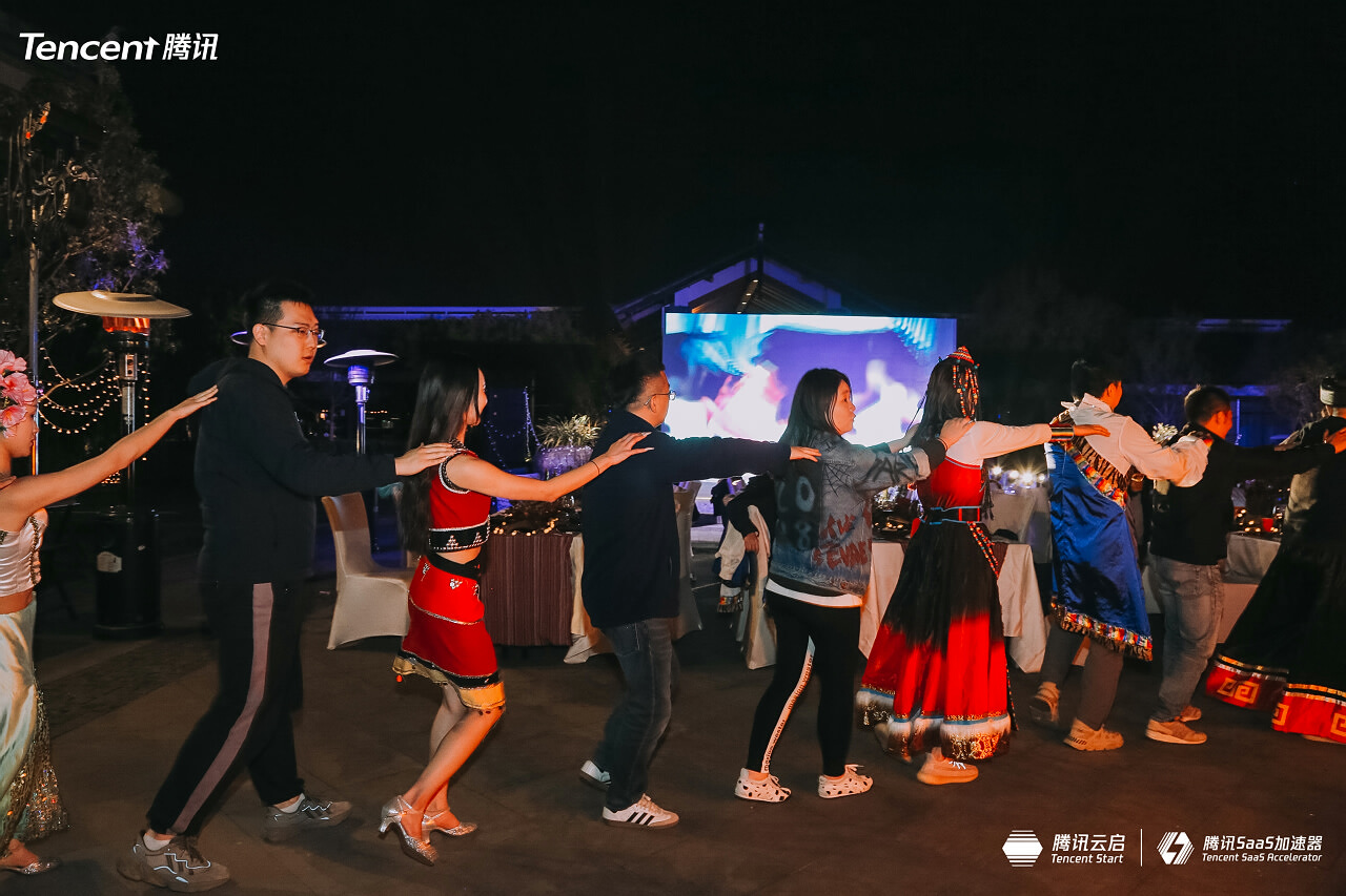 麗江鉑爾曼酒店戶外晚宴 麗江鉑爾曼酒店戶外晚宴