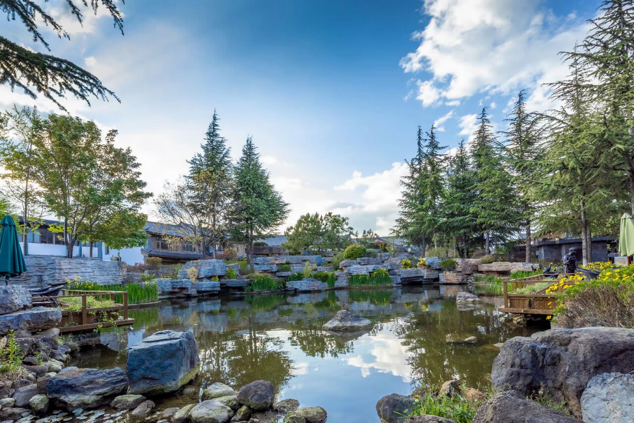 來(lái)麗江和府洲際度假酒店 古城里花園式的酒店來(lái)開(kāi)會(huì)度假之首選