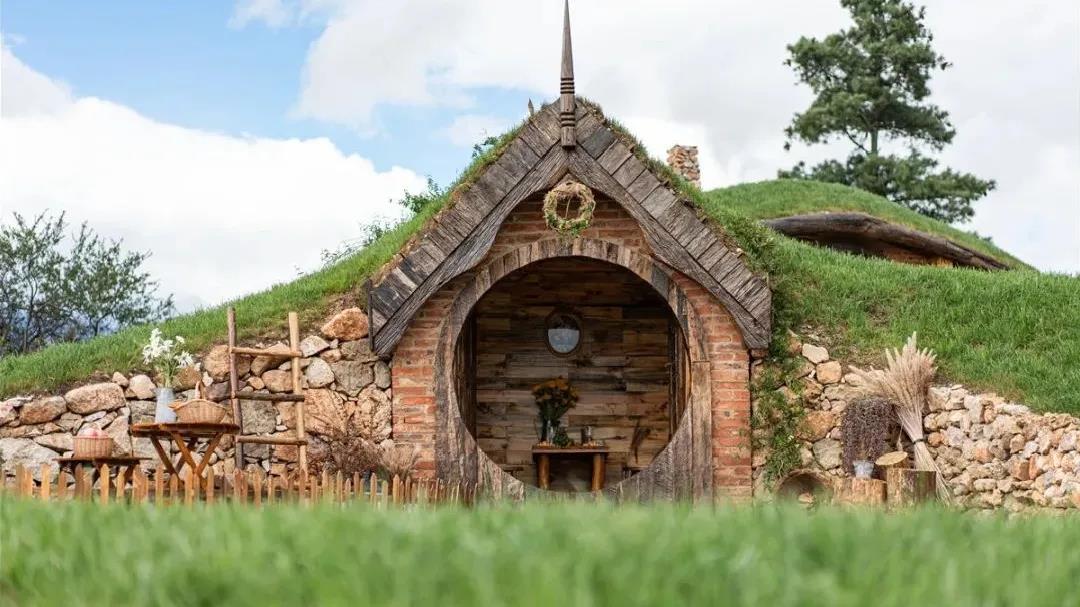 刷爆麗江人朋友圈的這個(gè)網(wǎng)紅打卡圣地聽花谷迎來(lái)了最美季節(jié)你還不打算來(lái)嗎？