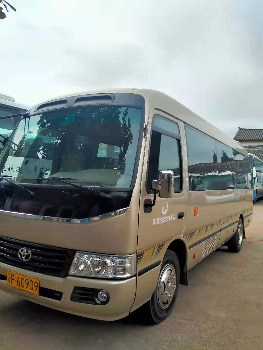 麗江旅游包車服務