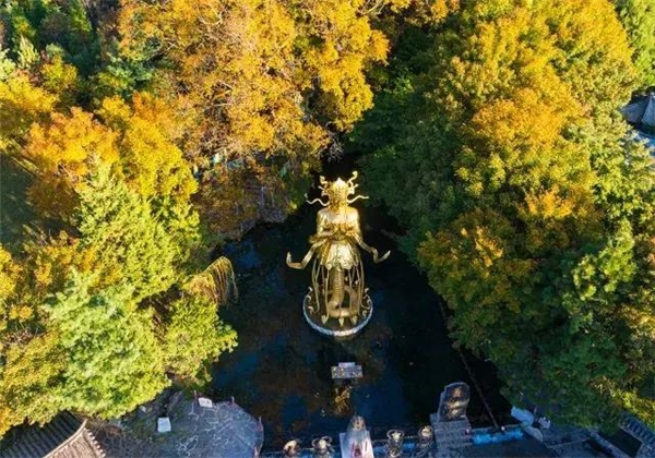 一樣的“雪山水”，不一樣的“麗江源”，這里是玉水寨！
