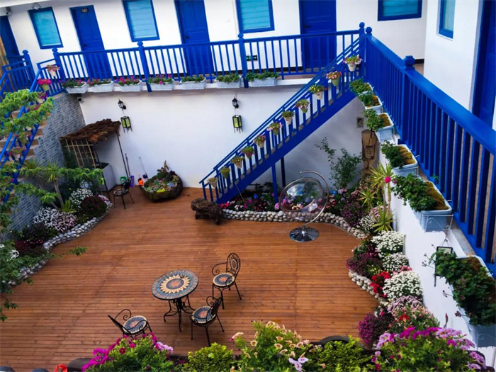 從麗江人的庭院里，窺見千年古鎮(zhèn)的人文奧秘