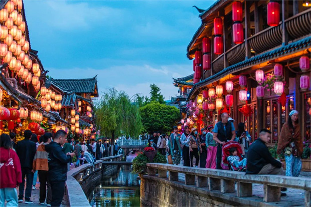 云南旅游,云南旅行社,云南團(tuán)建公司,麗江旅游,麗江旅行社,麗江團(tuán)建公司,麗江會(huì)議會(huì)展：春風(fēng)十里，不如麗江一隅